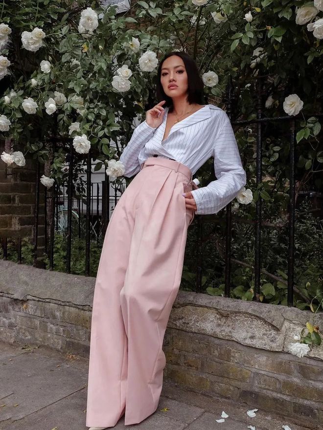 星欧平台官网:彩色阔腿裤正流行,穿出态度才时髦!