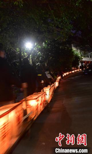 星欧平台官网：（新春走基层）蛇年探秘福建樟湖镇元宵“游蛇灯”